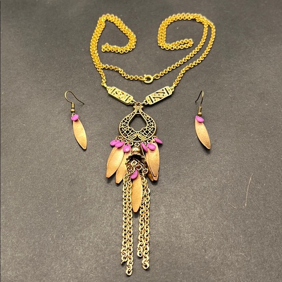 Vintage Jewelry - Vintage dangling charm tassel necklace, earrings